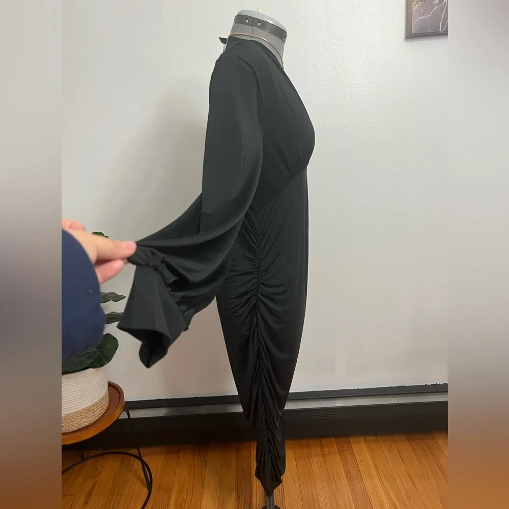 SHEIN Plunging V-Neck Black Long Sleeve Ruched Midi Dress - Picture 3 of 7